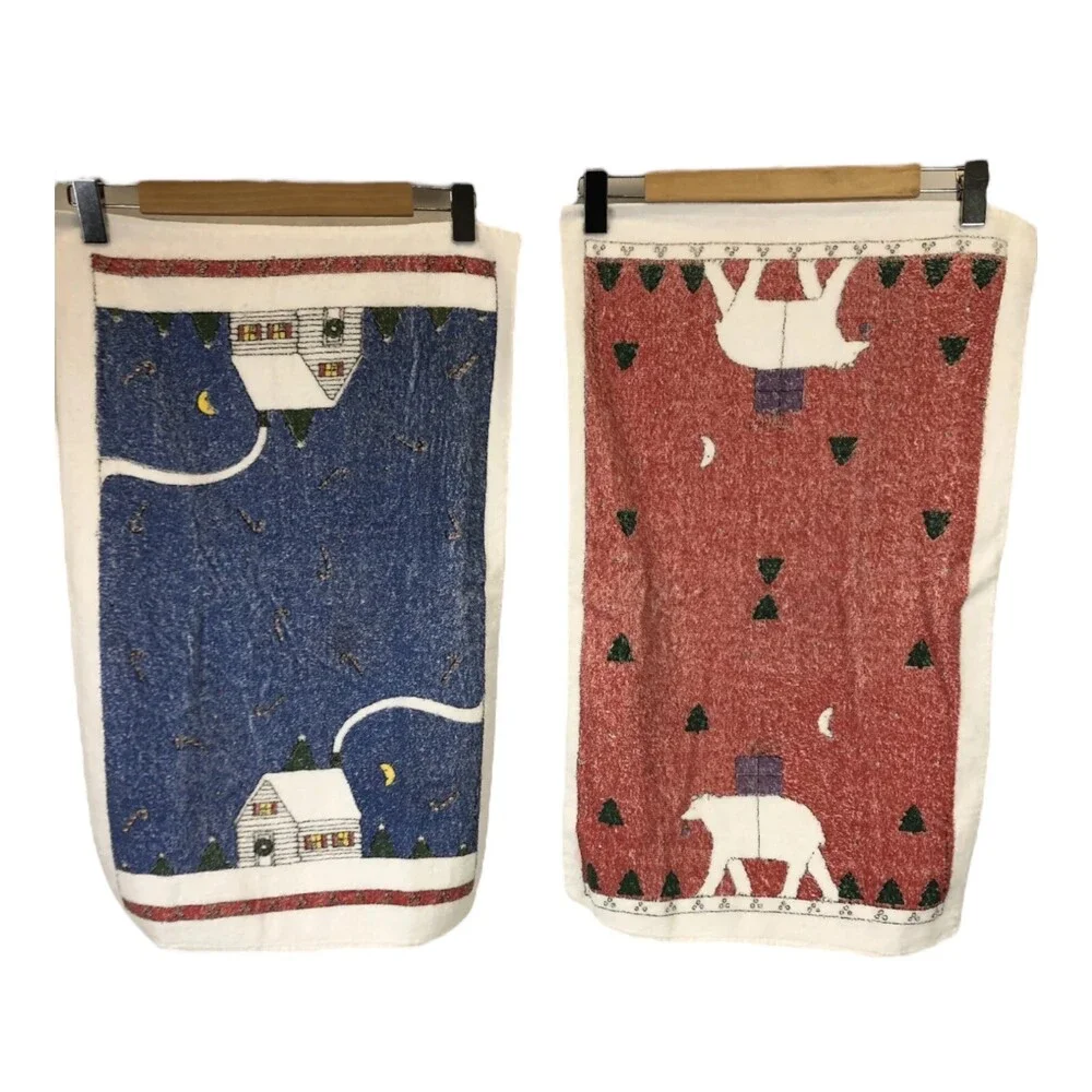 VTG Fine Fashion Towels Set 2 Christmas Polar Bear Snowy Cabin Hand Towels